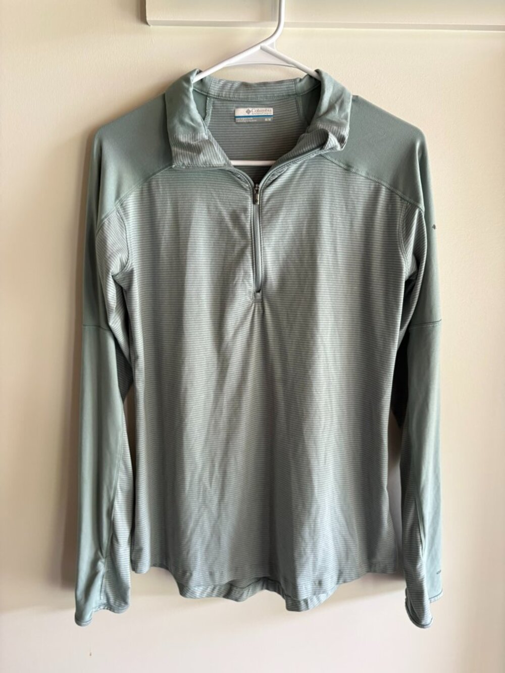 Columbia Omni-Wick 1/4 zip long sleeve sz M